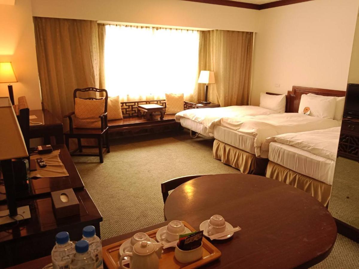 Beautiful Hotel Taipei Xindian Exterior foto